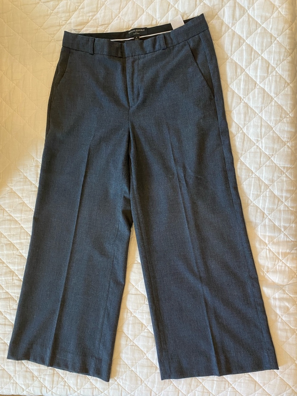 Banana Republic Dark Gray Cropped Wide-Leg Pants
